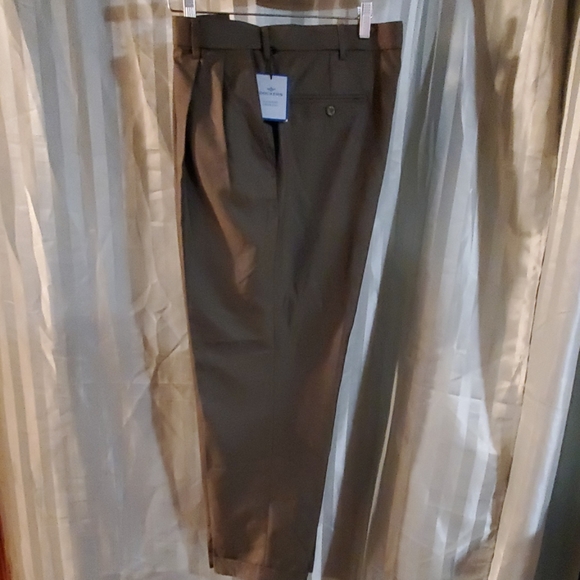 Mens slacks - Picture 1 of 3